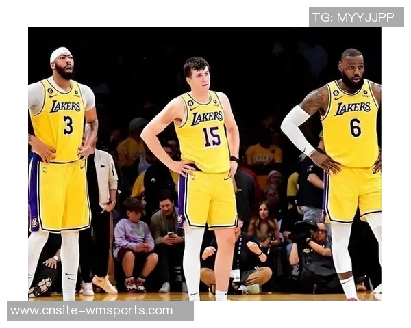 下场对阵太阳里夫斯强调团队需明确战术执行的重要性