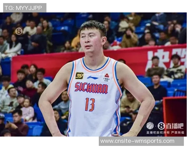 四川球员左朕年强调体测重要性努力做好本职工作是首要任务